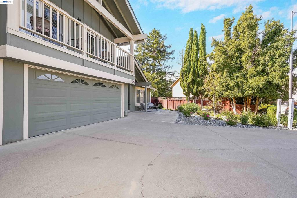 3607 Siskiyou Ct