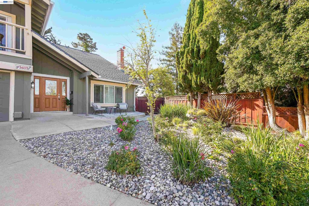 3607 Siskiyou Ct