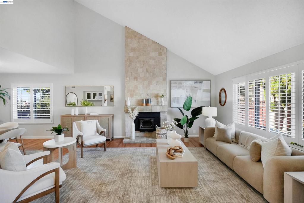 3607 Siskiyou Ct