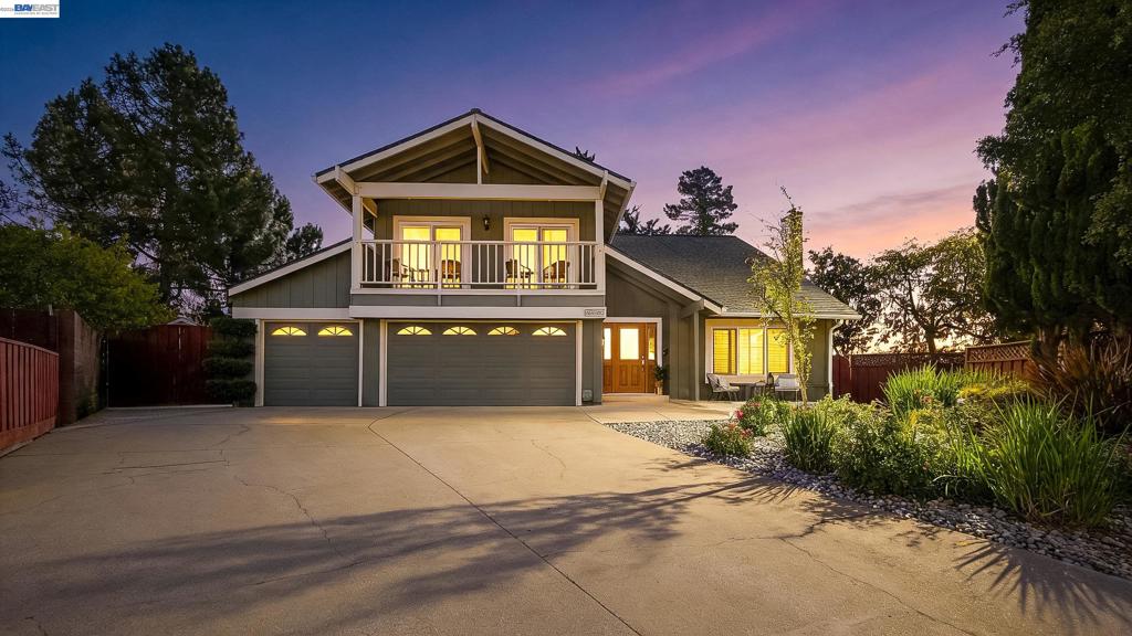 3607 Siskiyou Ct