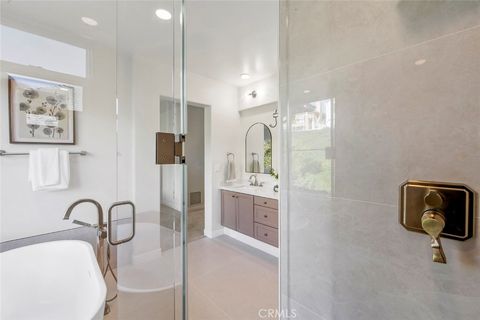 Tiny photo for 14 Pavona, Newport Coast, CA 92657 (MLS # OC25269787)