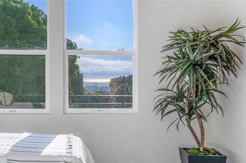 Tiny photo for 14 Pavona, Newport Coast, CA 92657 (MLS # OC25269787)