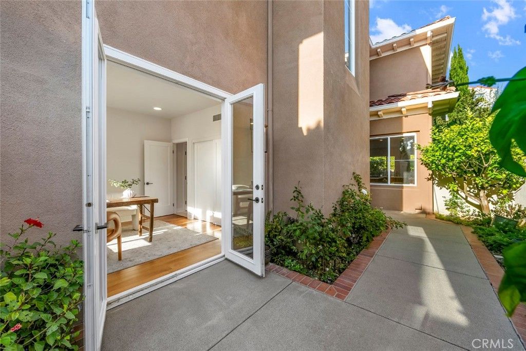 Photo of 14 Pavona, Newport Coast, CA 92657 (MLS # OC25269787)