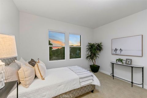 Tiny photo for 14 Pavona, Newport Coast, CA 92657 (MLS # OC25269787)