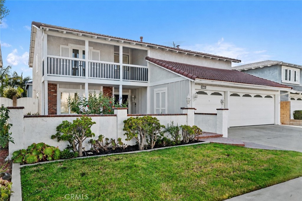 2310 N Linwood