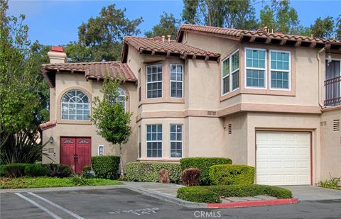 Photo of 81 Pasto Rico, Rancho Santa Margarita, CA 92688 (MLS # OC26010587)