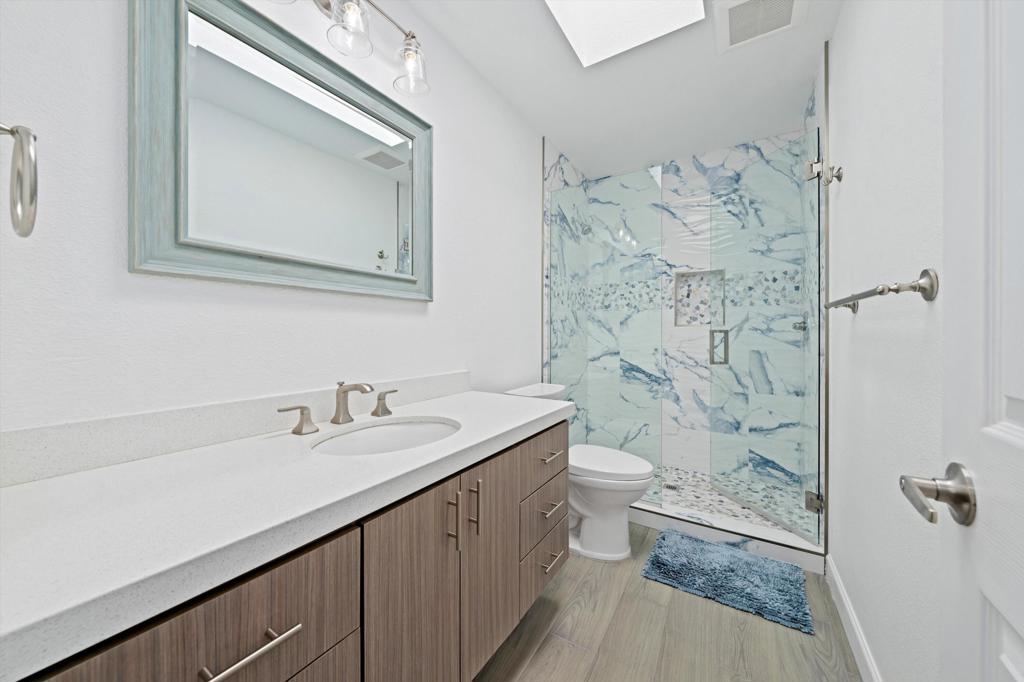 Hidden Palms - Residential