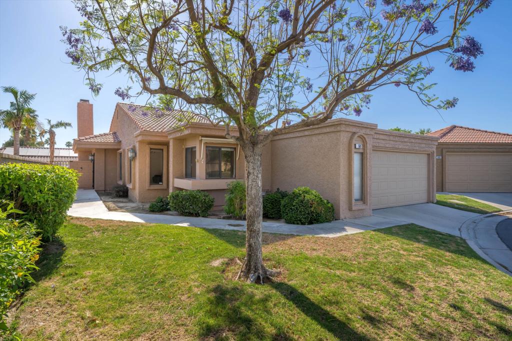 Hidden Palms - Residential