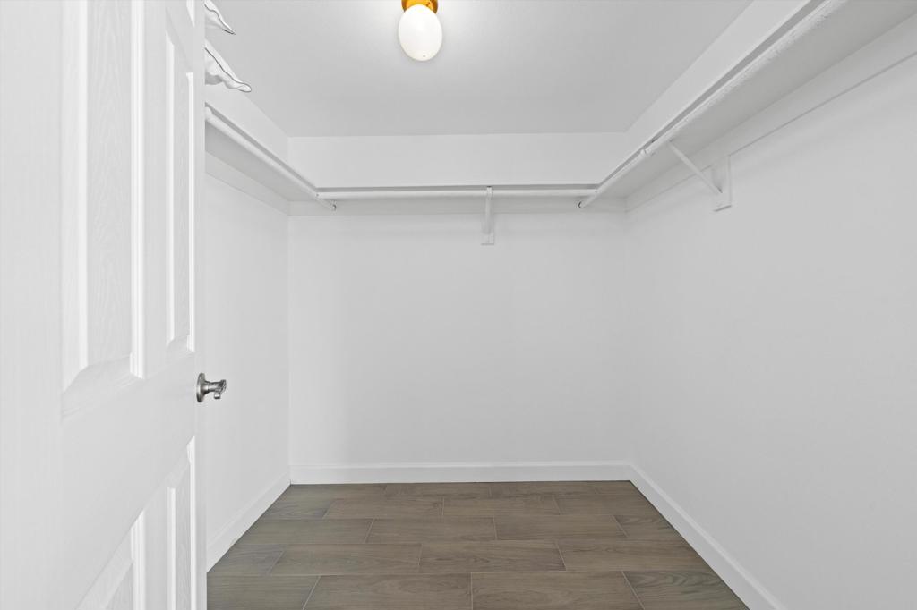 Hidden Palms - Residential