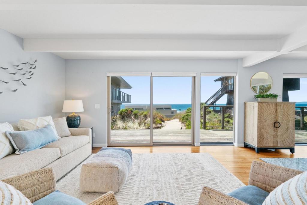 127 Cormorant Way
