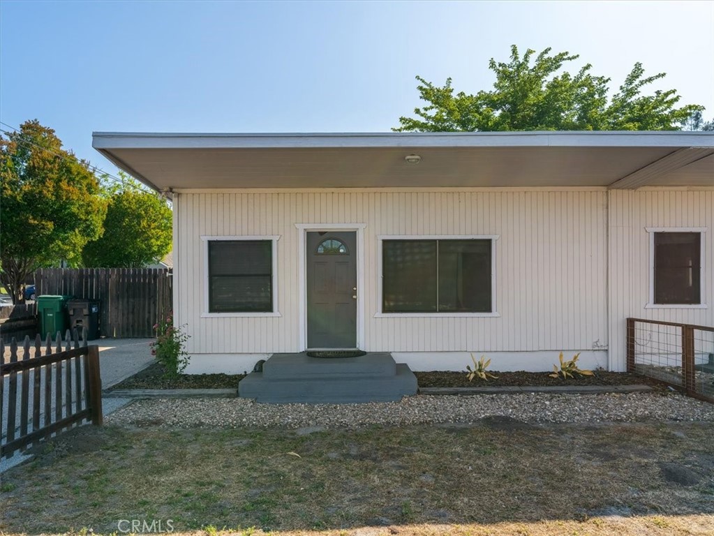 10235 El Camino Real