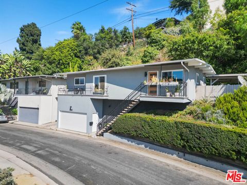 Photo of 3828 Toland Way, Los Angeles, CA 90065 (MLS # 25579779)
