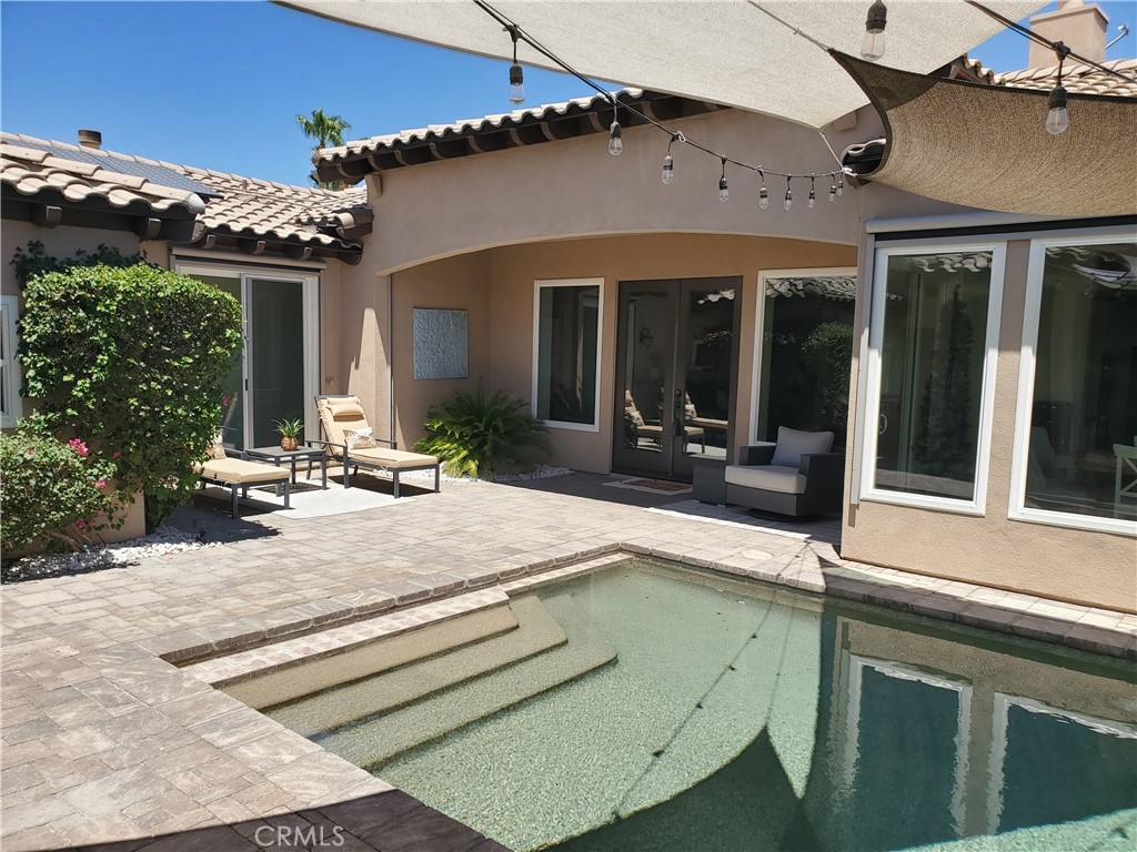 70 Paseo Montecillo