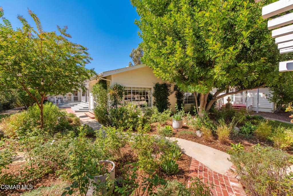 Old Agoura - 850 - 850 - Residential