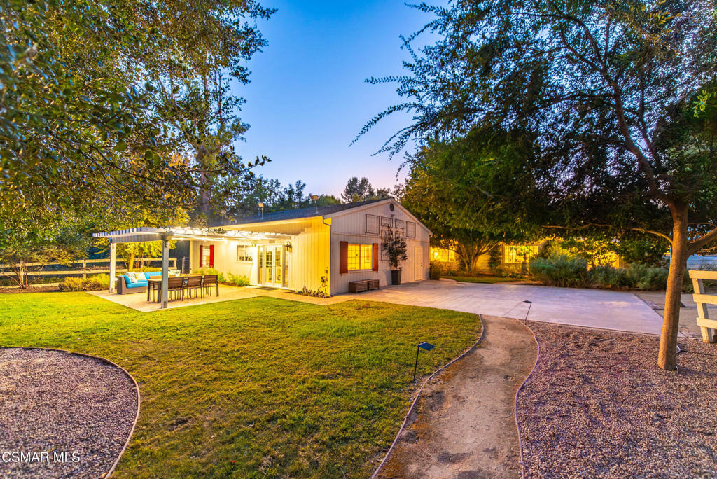 Old Agoura - 850 - 850 - Residential