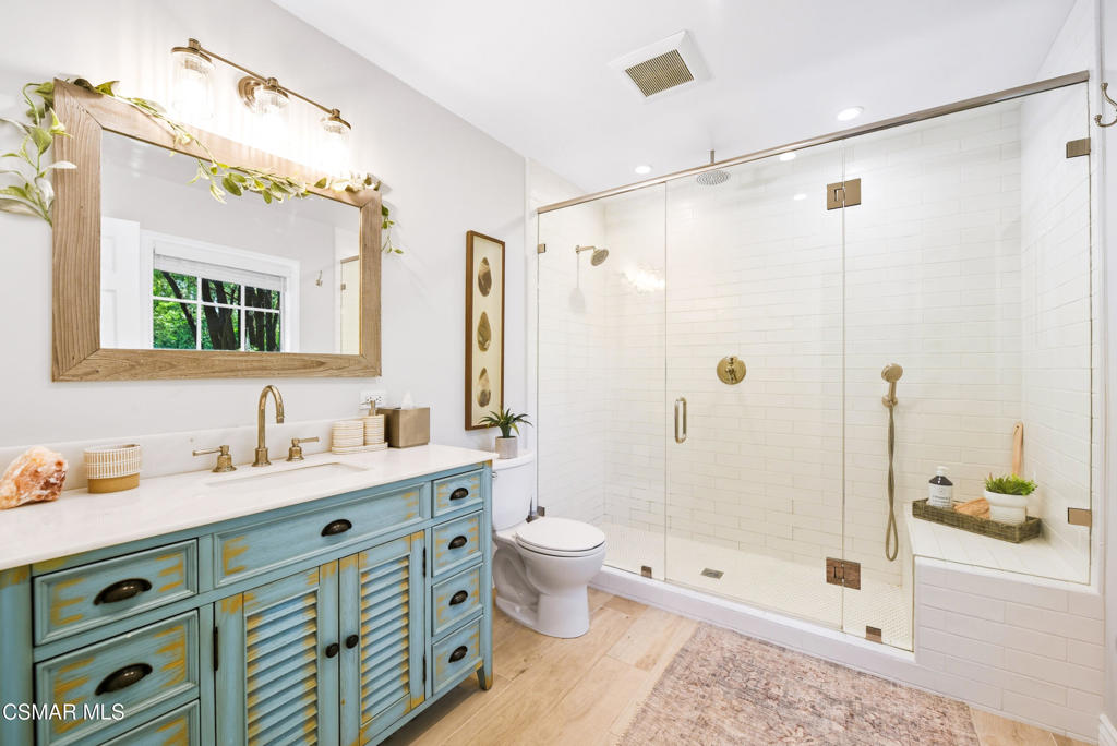 Old Agoura - 850 - 850 - Residential