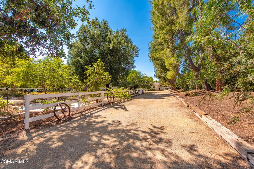 Old Agoura - 850 - 850 - Residential