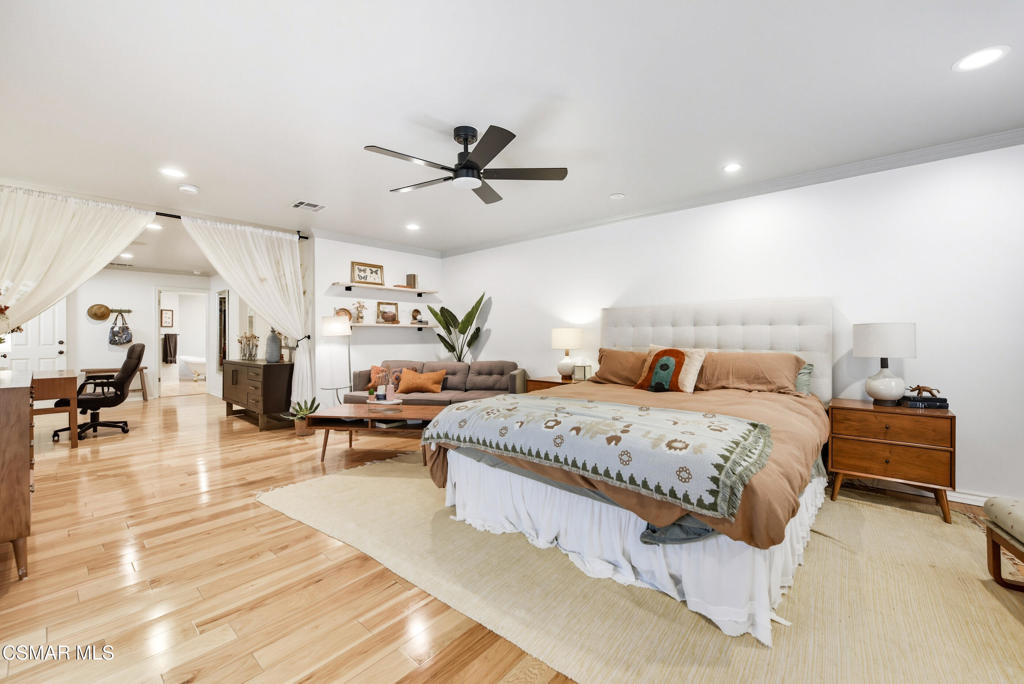 Old Agoura - 850 - 850 - Residential