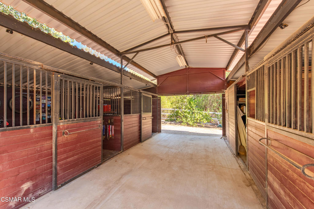 Old Agoura - 850 - 850 - Residential
