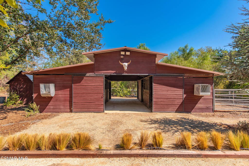 Old Agoura - 850 - 850 - Residential