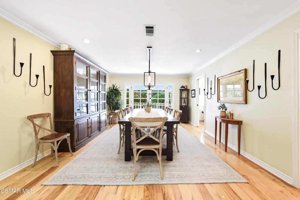 Old Agoura - 850 - 850 - Residential
