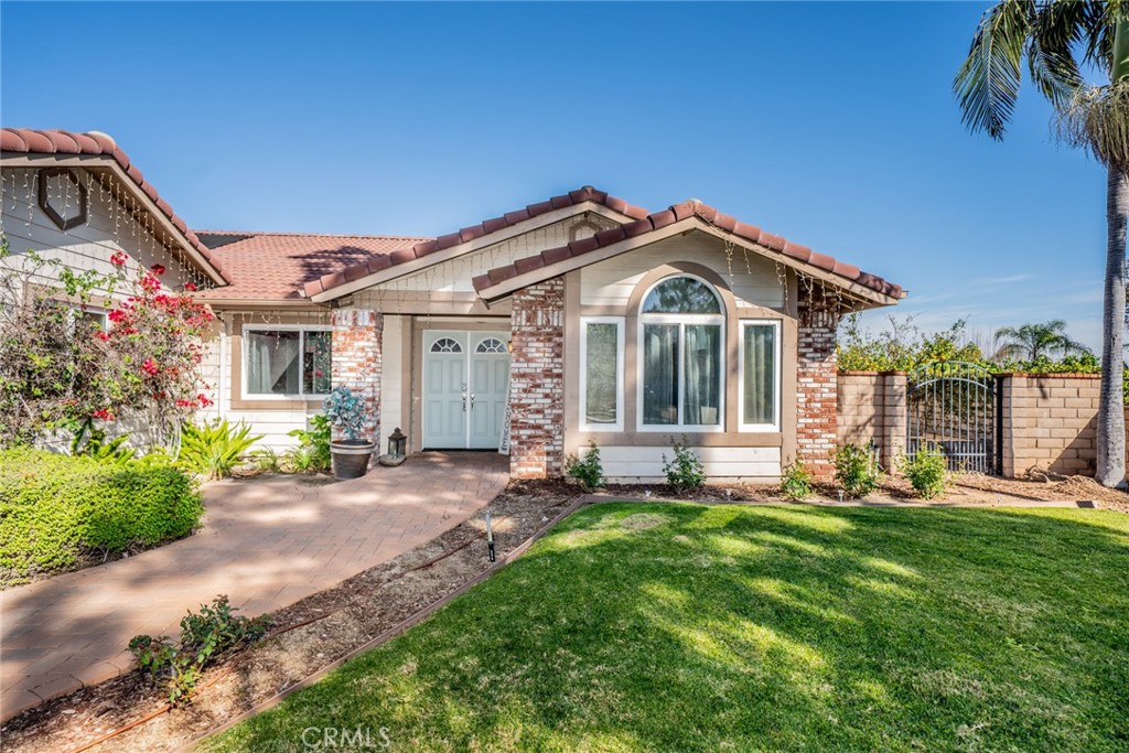 6744 Mission Grove N