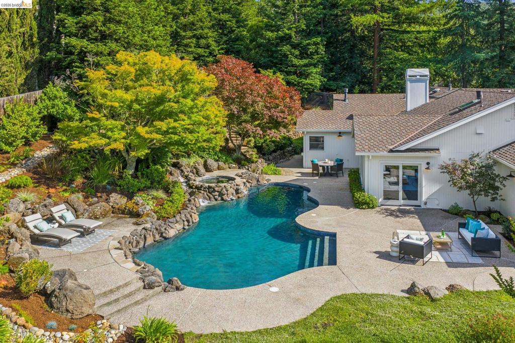 196 Castle Hill Ranch Rd