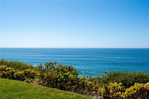 Photo of 6782 Shearwater Lane, Malibu, CA 90265 (MLS # SR25228807) Photo of 6782 Shearwater Lane, Malibu, CA 90265 (MLS # SR25228807)