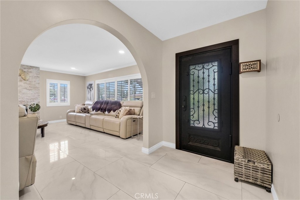 1115 E Sierra Madre Avenue