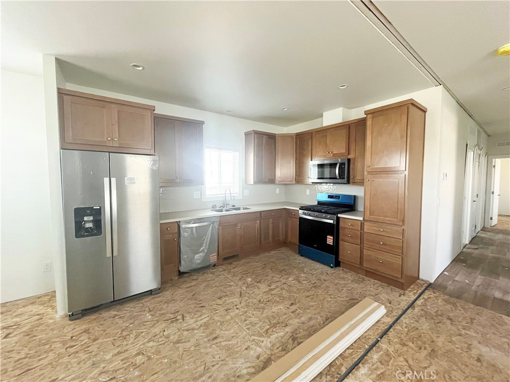 301 E Foothill Boulevard 59