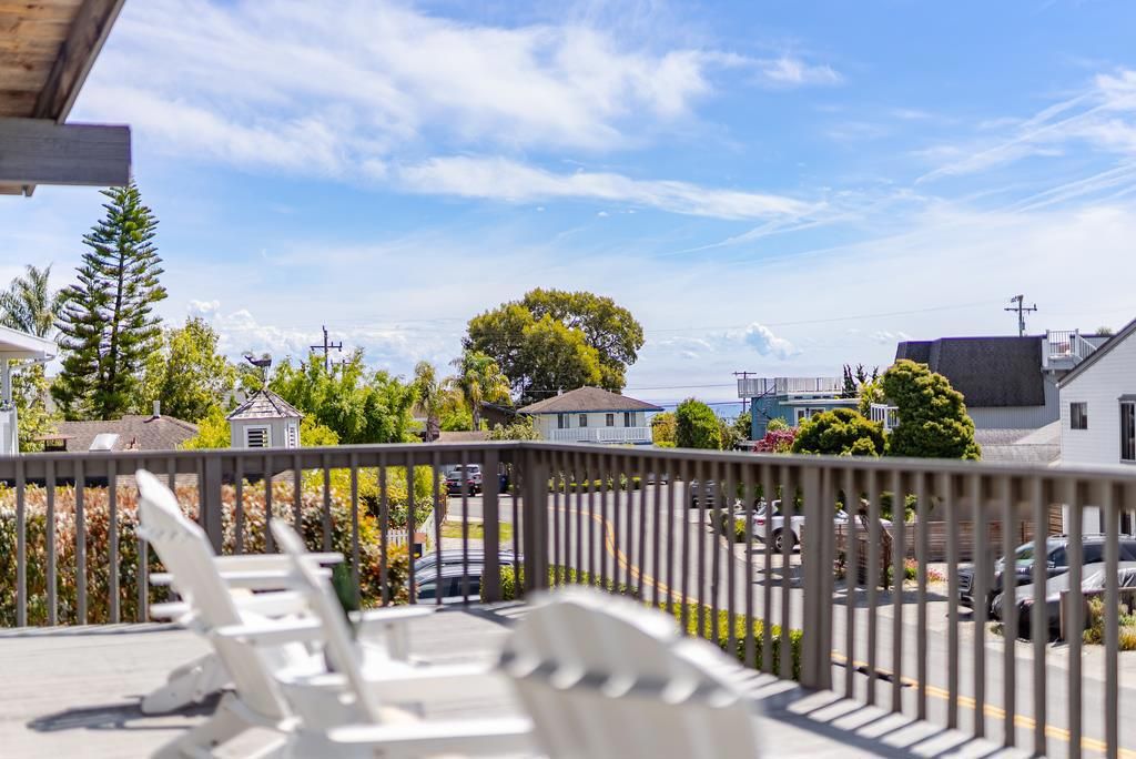 Photo of 524 Middlefield Drive, Aptos, CA 95003 (MLS # ML82043365)