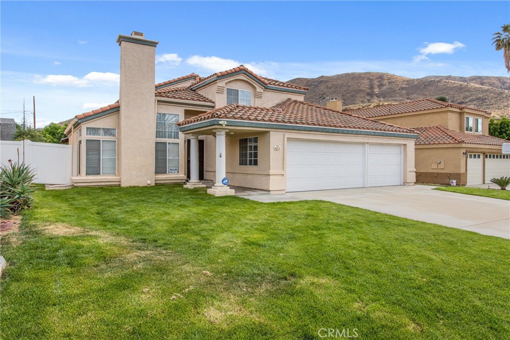 2584 Gunnison