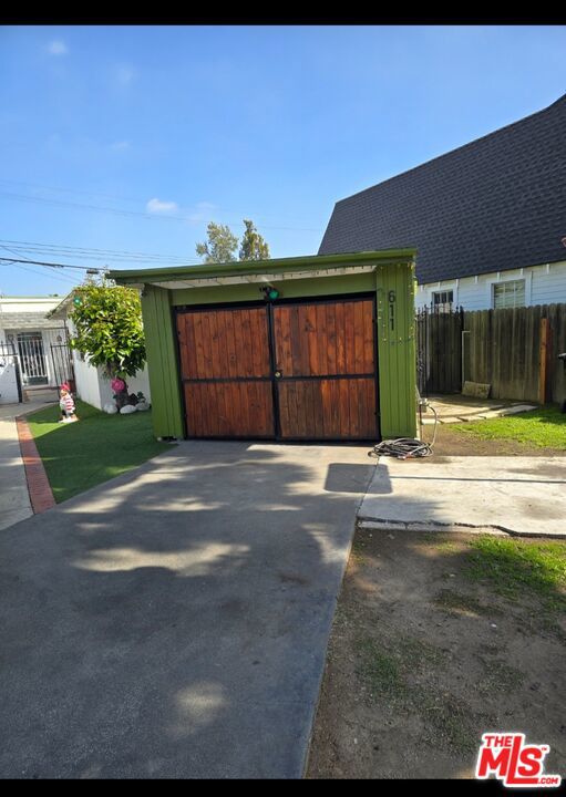 611 W 109th Street