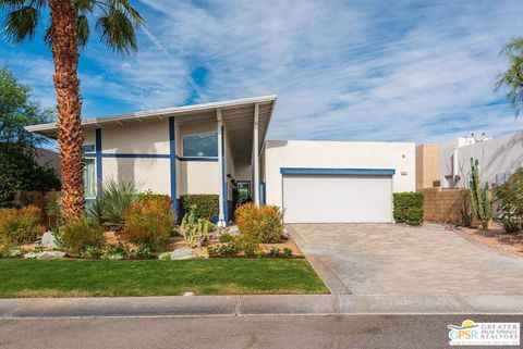 Photo of 659 Wilson Lane, Palm Springs, CA 92262 (MLS # 26752191PS)