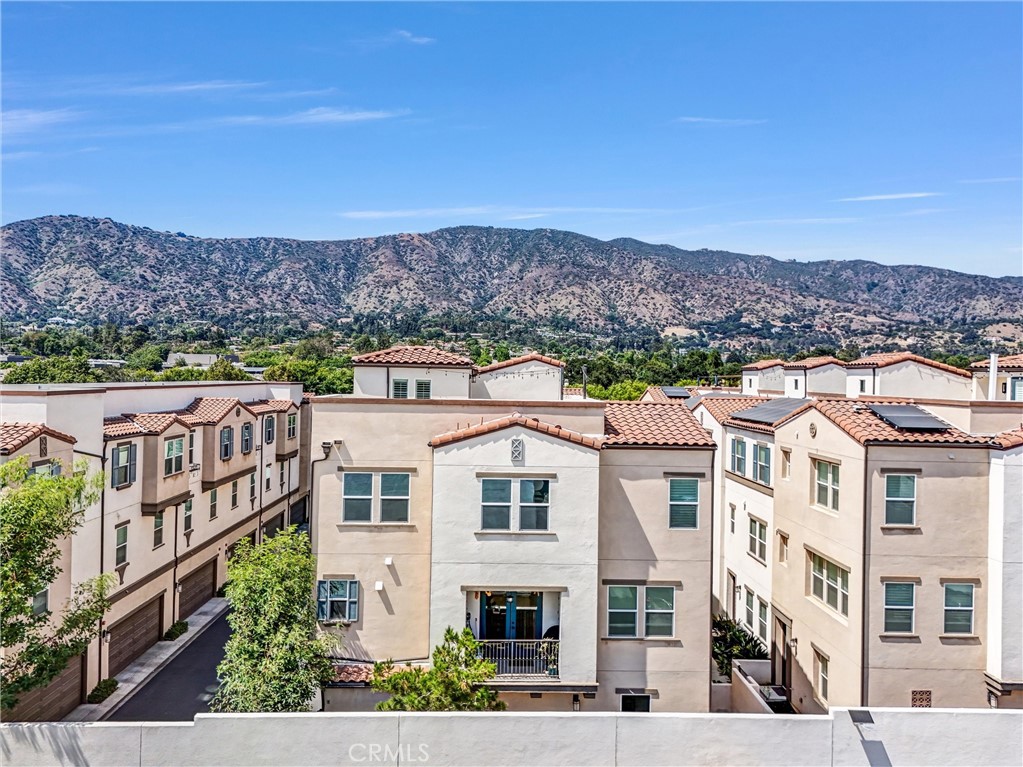 645 W Foothill Boulevard 11