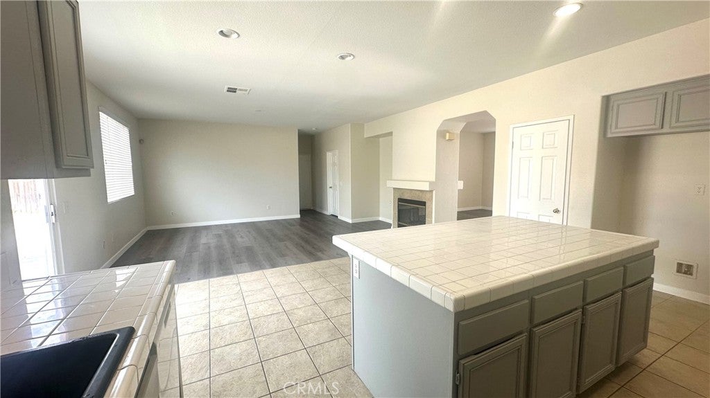 14990 Leaf Lane