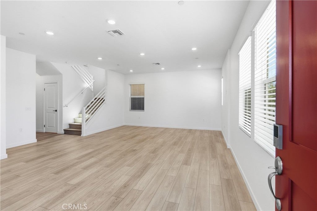 11401 Primrose Lane