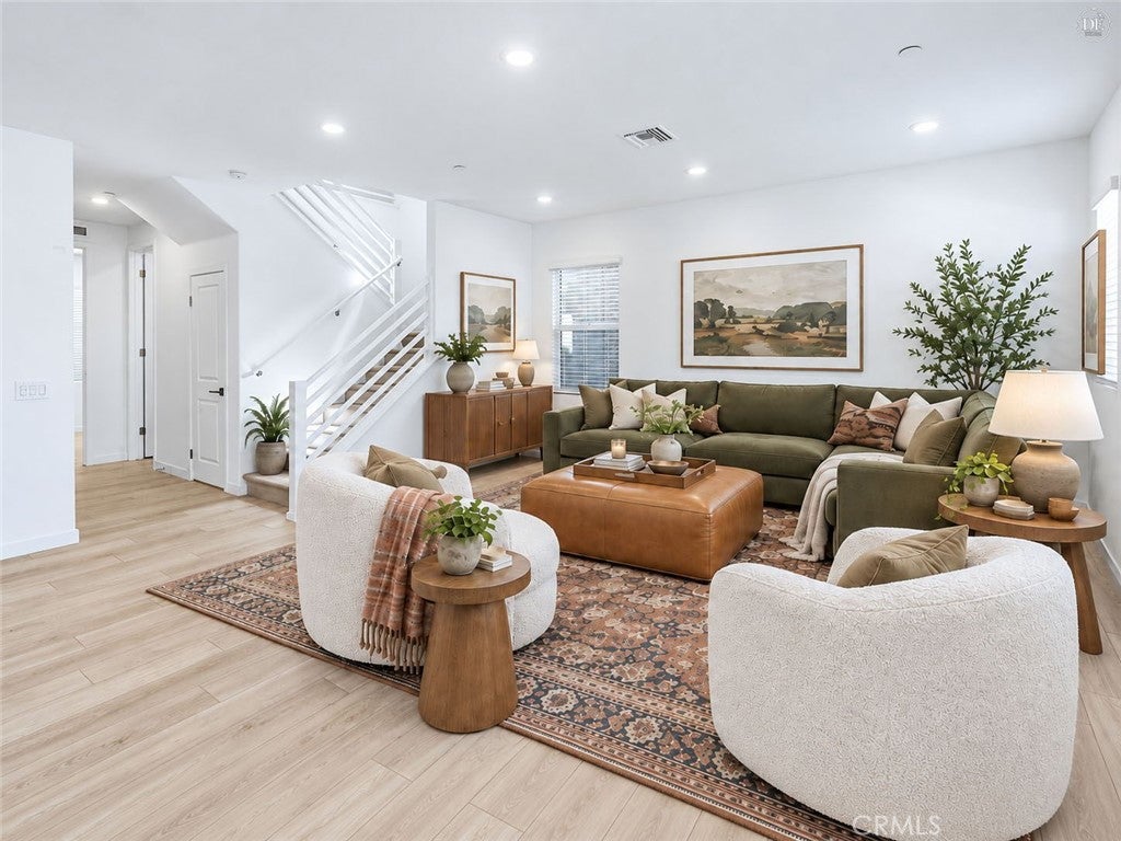11401 Primrose Lane
