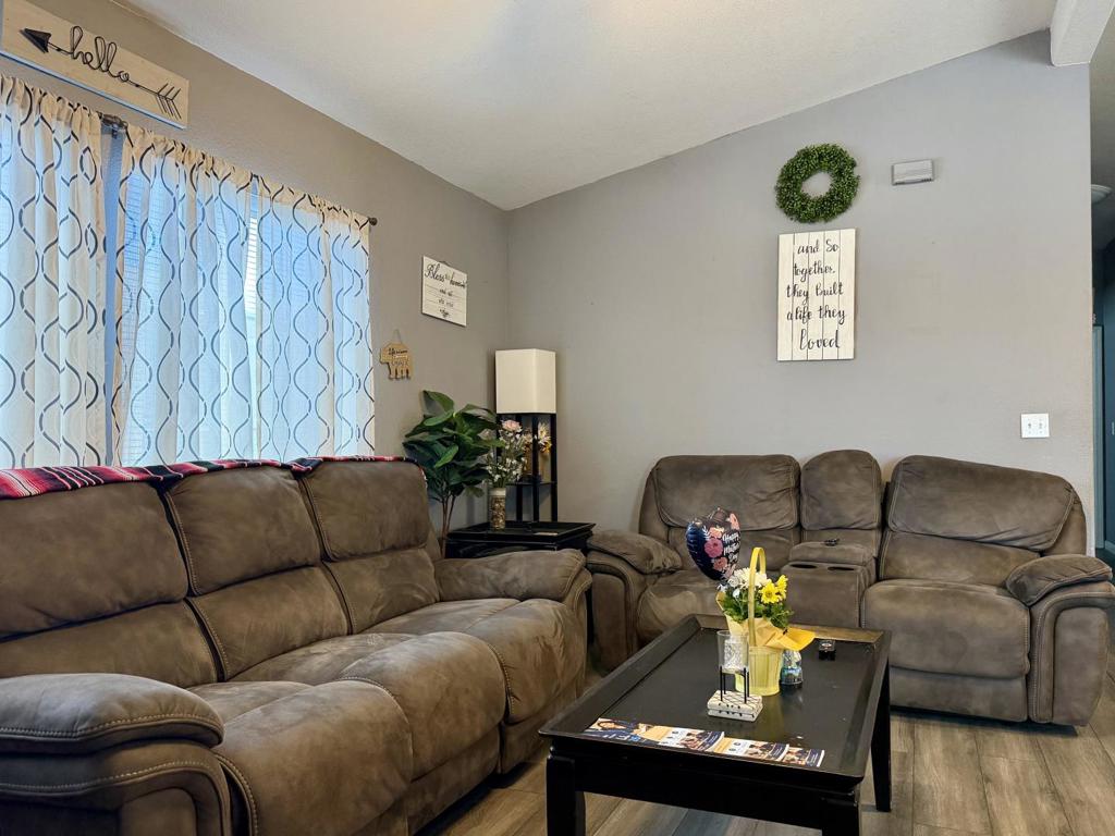 555 Umbarger Road 43