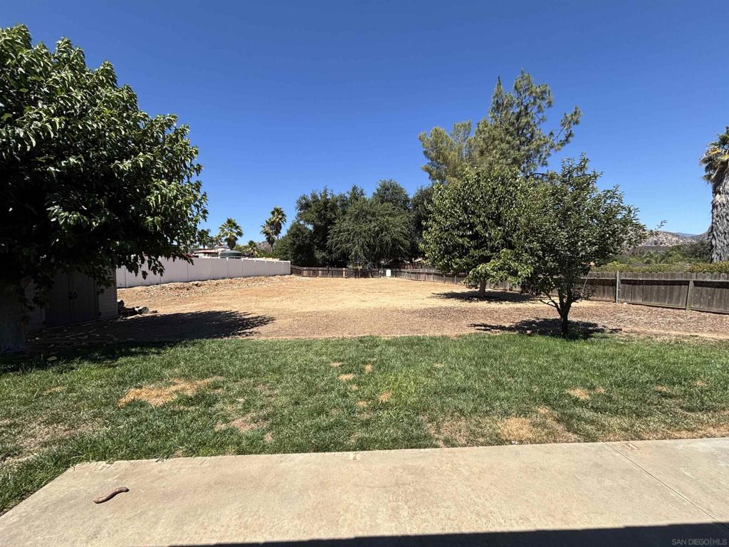 23434 Everett Place