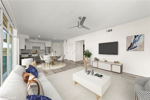 Photo of 4850 Hollywood Boulevard #502, Hollywood, CA 90027 (MLS # SR25168607) Photo of 4850 Hollywood Boulevard #502, Hollywood, CA 90027 (MLS # SR25168607)