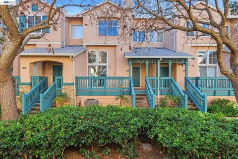 Photo of 38860 Garibaldi Cmn, Fremont, CA 94536 (MLS # 41141225)