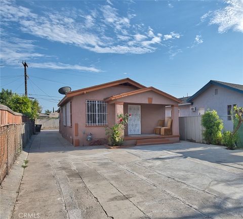 850 W 132nd Street Compton CA 90222