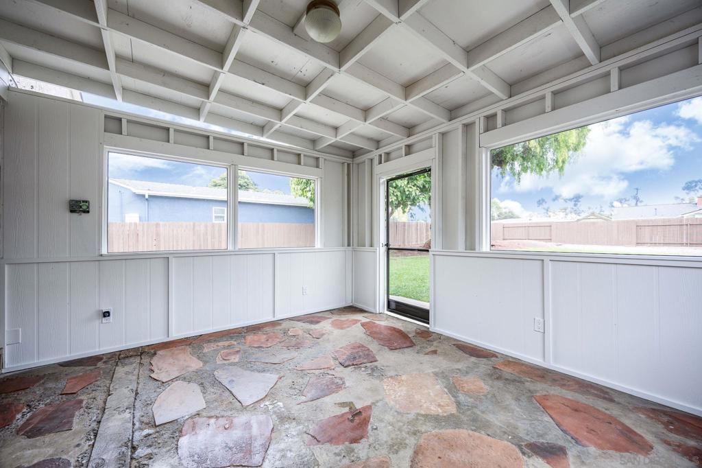 La Mesa - Residential
