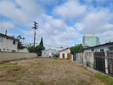 Photo of 17101 B Lane, Huntington Beach, CA 92647 (MLS # PW26213369)