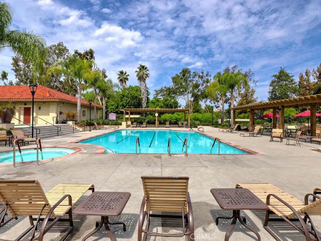 Mission Viejo, California 92692, United States, 3 Bedrooms Bedrooms, ,2 BathroomsBathrooms,Residential,Active,87323