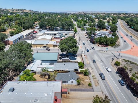 Tiny photo for 1615 Riverside AVE, Paso Robles, CA 93446 (MLS # NS26123333)