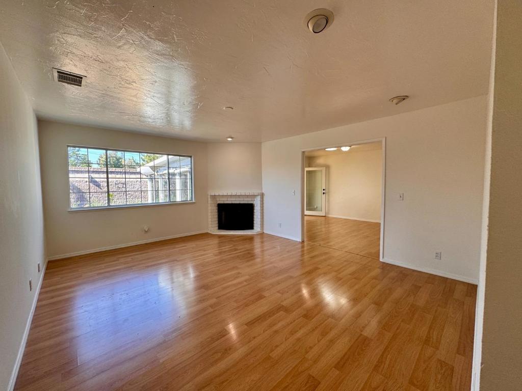 1571 Rebel Way, San Jose CA 95118