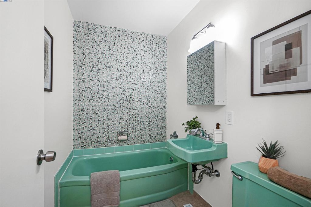 SCHAFER PARK - Residential