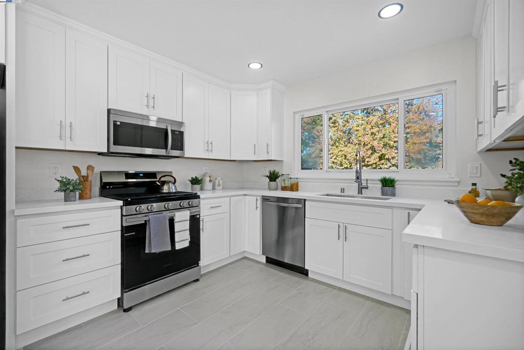 SCHAFER PARK - Residential